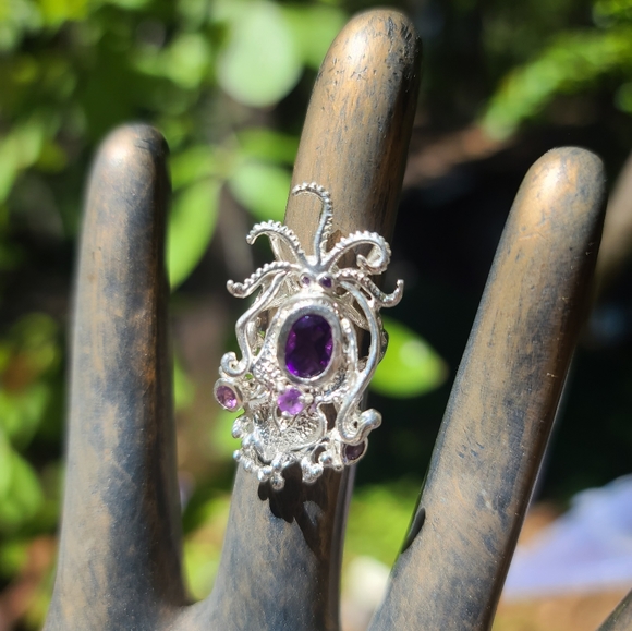 Amethyst Sterling Octopus 🐙 ring sz6 - Picture 3 of 11